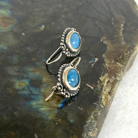 Sterling Silver 925 Oval Blue Denim Lapis Scrollwork Dangle Kidney Wire Earrings - Picture 7 of 16